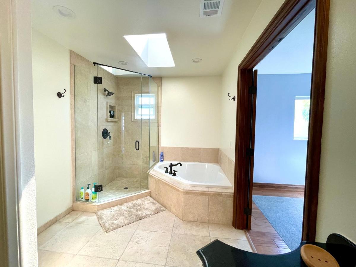 Lovely Beach Home - 2 Min Walk To The Beach - Game Room - Channel Islands! Oxnard Exterior foto